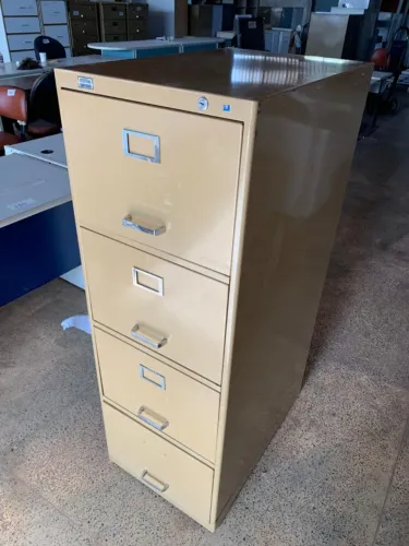 Arquivo de aço 4 gavetas