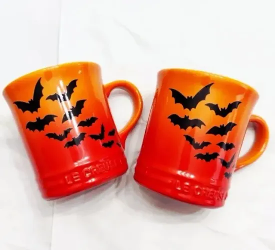 Set Canecas Morcegos Halloween Laranja Flame Le Creuset