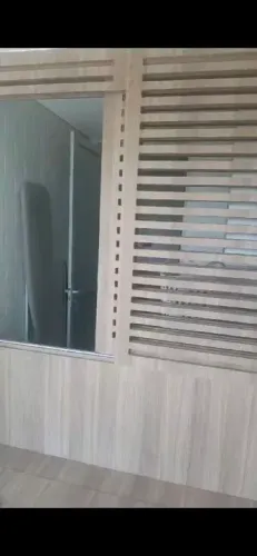 Divisórias em MDF com veneziana