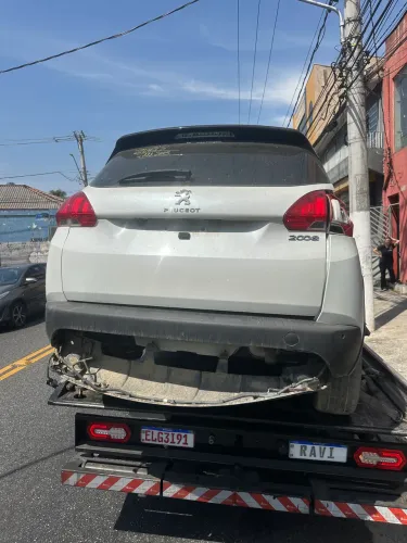 Sucata Peugeot 2008 1.6 2018 2019 2020 Para Retirada Peças