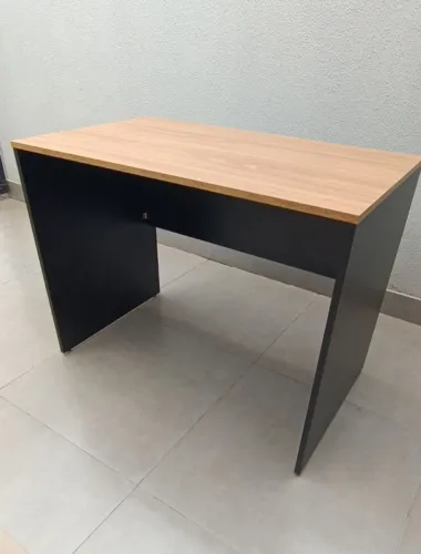 Escrivaninha de estudo Nova 1.27m x 53cm - Entrego