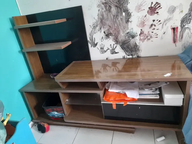 Rack de TV em madeira