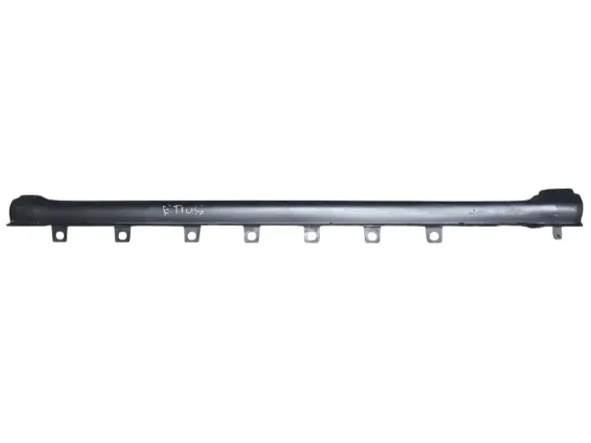 Sucata / Peça: Spoiler Lateral Direito Toyota Etios Cross (2015-2016)