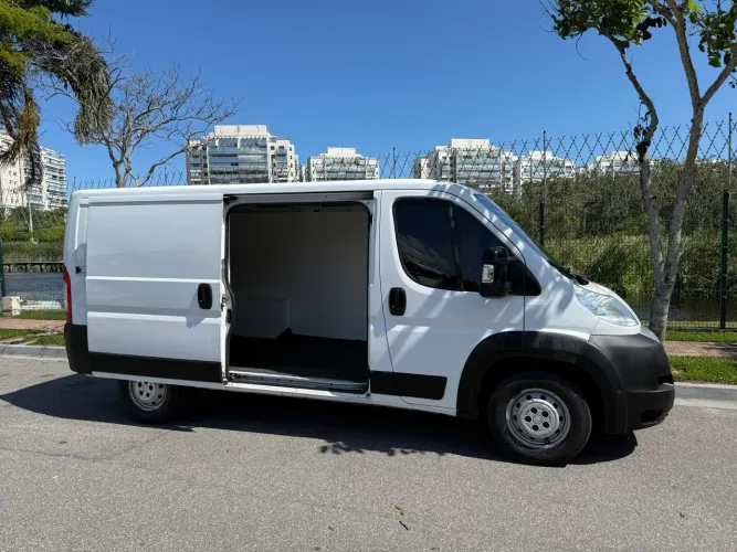 Fiat Ducato Cargo Medio 2.3 16V Diesel 2019