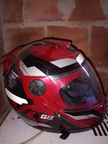 Capacete de moto GB tamanho M