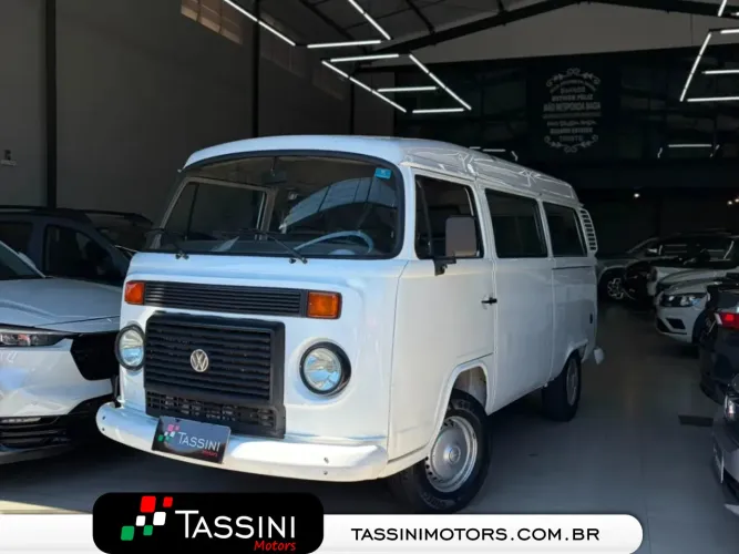Volkswagen Kombi Furgão 2009