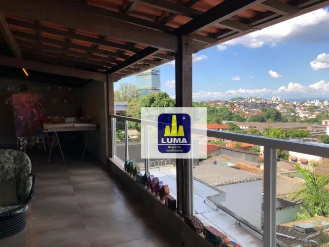 Casa com 4 dormitórios à venda, 411 m² por R$ 1.700.000,00 - Cachoeirinha - Belo Horizonte