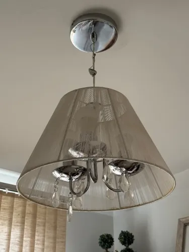 Lustre