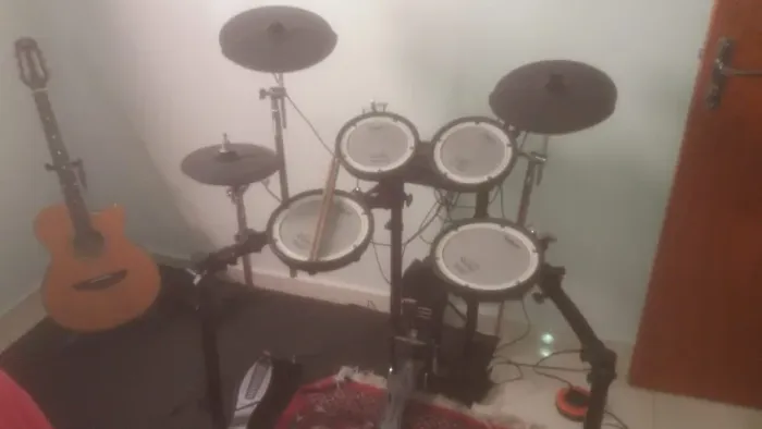 Bateria eletronica roland (sem modulo)