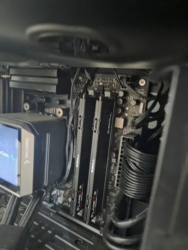 MEMÓRIA RAM DDR5 32 GB(2x16GB) GSKILL FLARE CL32 6000 MHz