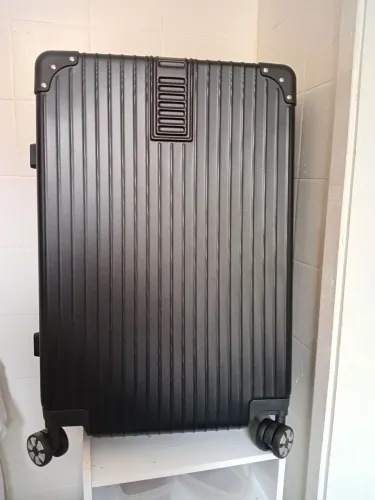 Mala de Viagem Nova 60x40x25 preta
