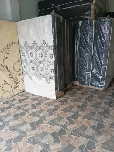 Vendo cama de casal conjugada nova com 5cm de espuma FRETE GRÁTIS PARA JOINVILLE valor 399