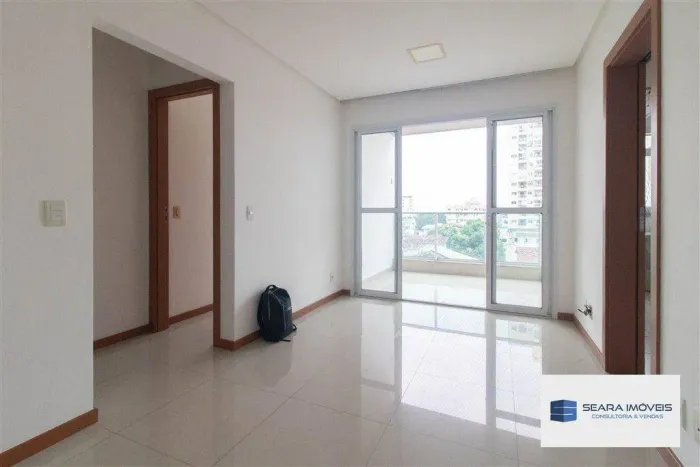 Apartamento 2 quartos com suíte em Itapuã