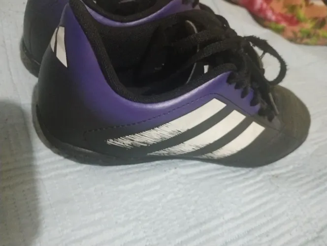 Chuteira para Futsal Adidas original N°34
