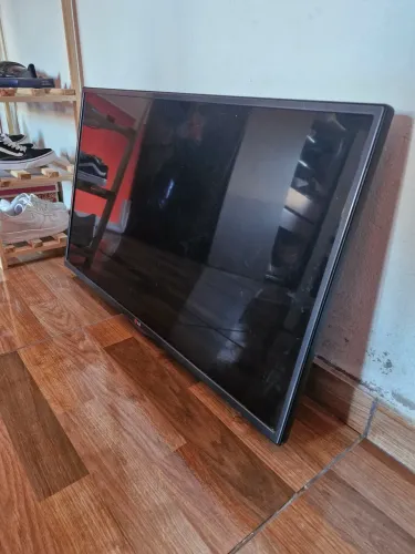 TV 39' LG Smart - somente som /para peças