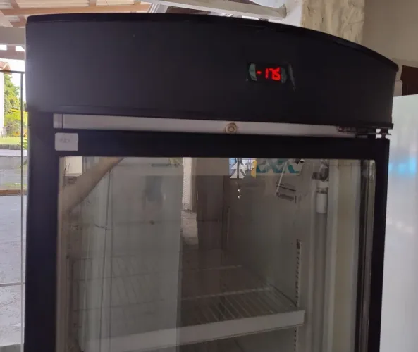 Freezer Vertical Expositor. Entrego/ Aceito cartão!