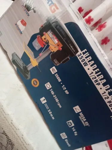 Furadeira de bancada FORTG (NUNCA USADA) 400 reais