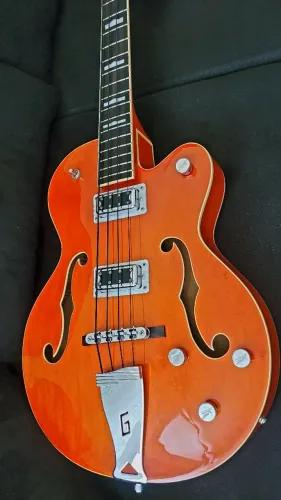 Baixo Gretsch hollow body G5440B