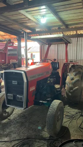 Trator massey ferguson Mf 275