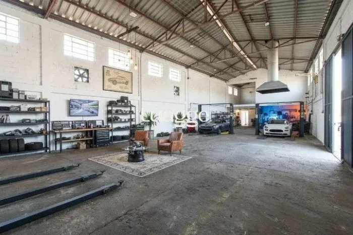 PAVILHÃO COMERCIAL PARA ALUGAR NO BAIRRO VILA NOVA