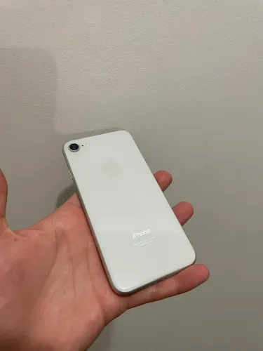 Vende-se IPHONE 8