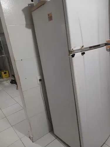 Vendo geladeira usada