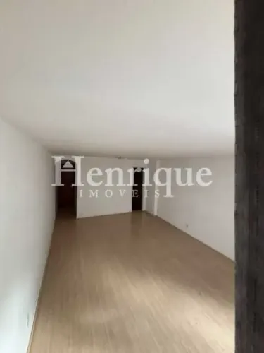 Kitnet/Conjugado : / Residencial / Catete