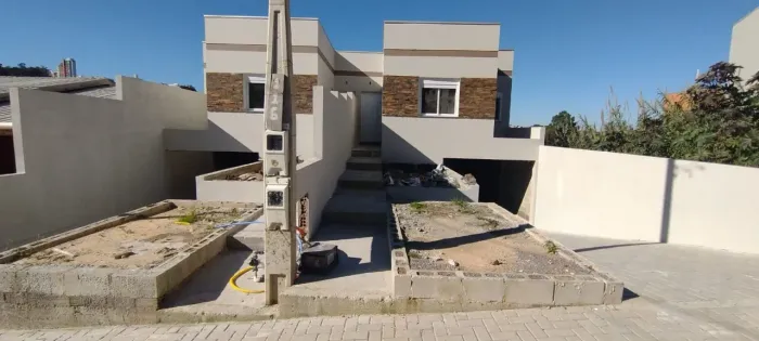 Venda de Sobrado em Caxias do Sul-RS, bairro Salgado Filho