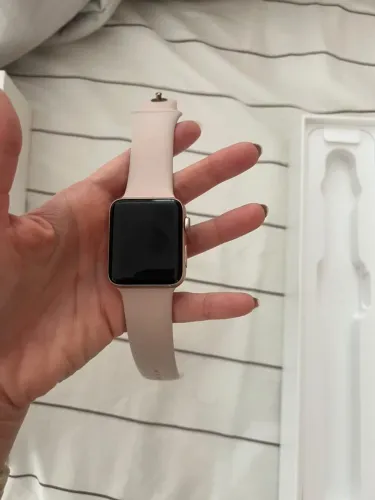 VENDO APPLE WATCH SERIES 3 42MM!