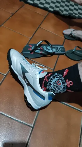 Chuteira Mizuno n°43