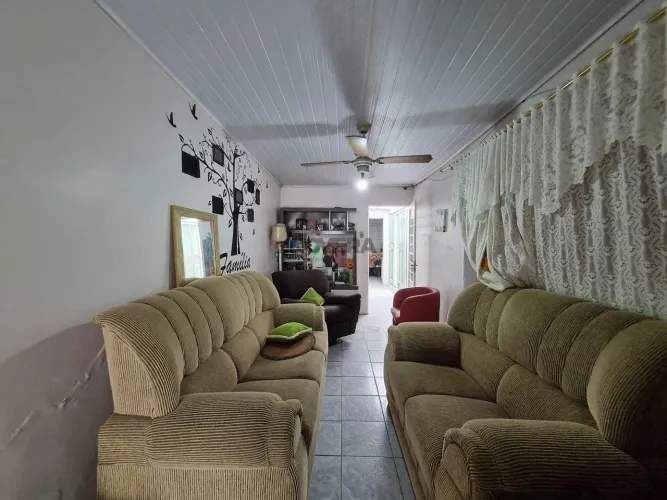 Casa em região central com garagem e potencial para comércio