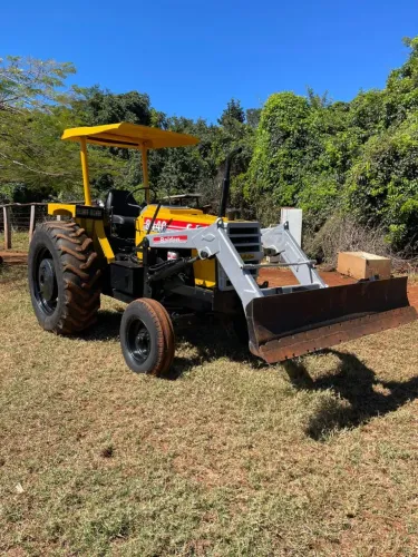 Trator cbt 8440
