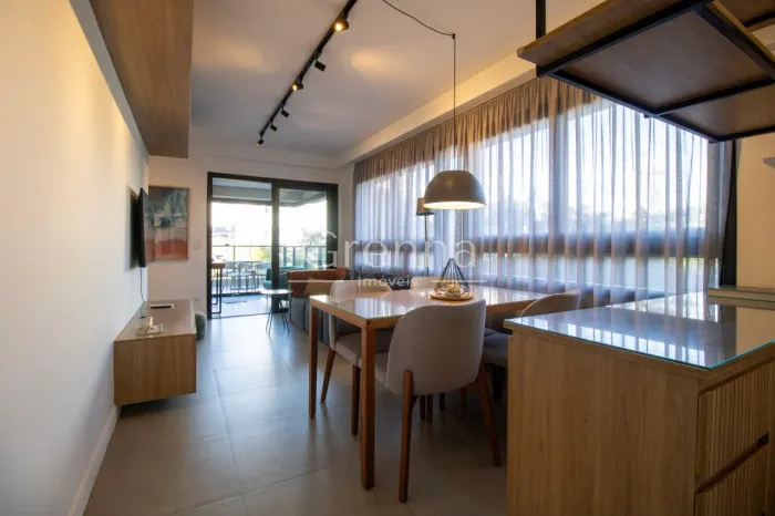 Apartamento com 1 Quarto e 2 banheiros para Alugar, 85 m²