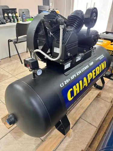 Compressor de Ar 250L Chiaperini 175 psi Industrial 20pcm
