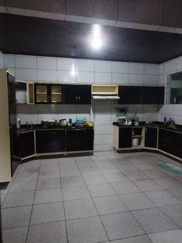 Armário de Cozinha Completo - Grande e Espaçoso
