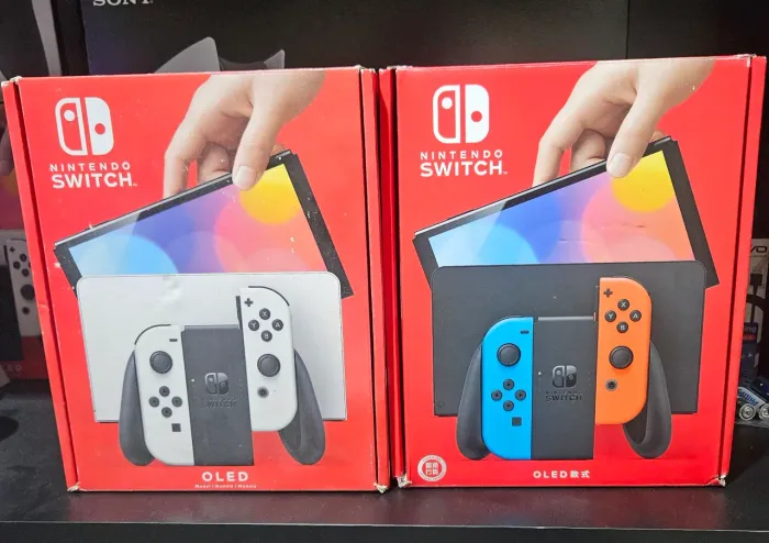 Nintendo switch oled desbloqueado seminovo Aceitamos usado como parte do pagamento 