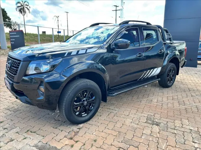Nissan Frontier Attac.cd 4X4 2.3 Bi-TB Die. AUT 2024
