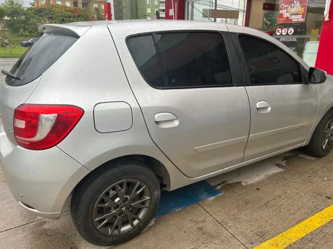 Renault Sandero Expression Hi-power 1.6 8V 5P 2016