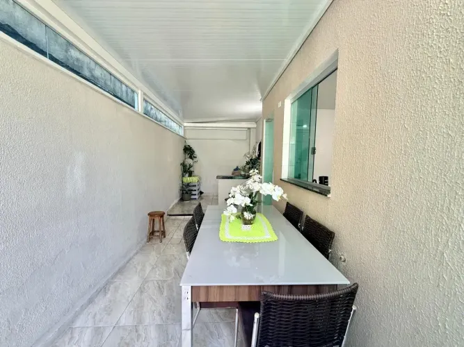 Apartamento com Área Privativa Coberta, 2 Quartos e 80m² à Venda no Rio Branco R$ 417 Mil