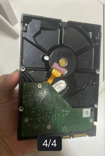 Vendo HD 1TB e outro de 320GB