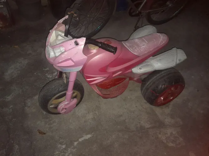 Vendo motinho infantil elétrica