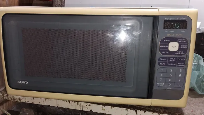 Micro-ondas Sanyo