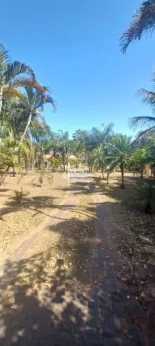 Casa no condomínio Morada do Sol disponível para venda em Uberlândia-MG