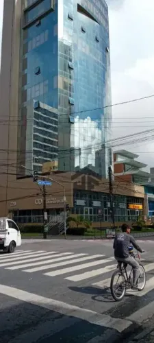 Sala Comercial de 42m² para alugar, com banheiro, localizada em Boa Viagem, Recife - Perna