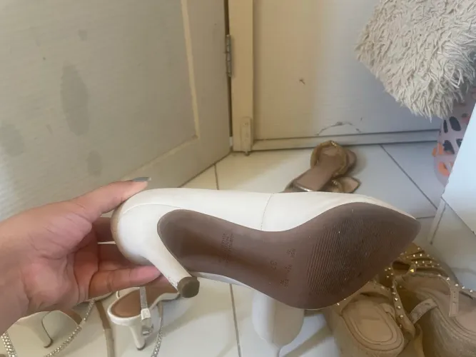 Vendo sandálias 