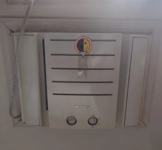 Ar Condicionado Springer 7.500 BTUs - Funcionando 