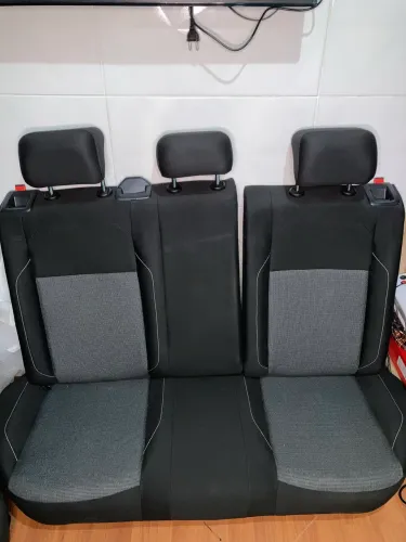 Bancos completos T- CROSS semi novos 