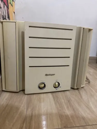 Ar Condicionado Janela Mecânico Springer Midea 7500 (Só está ventando, não está gelando)