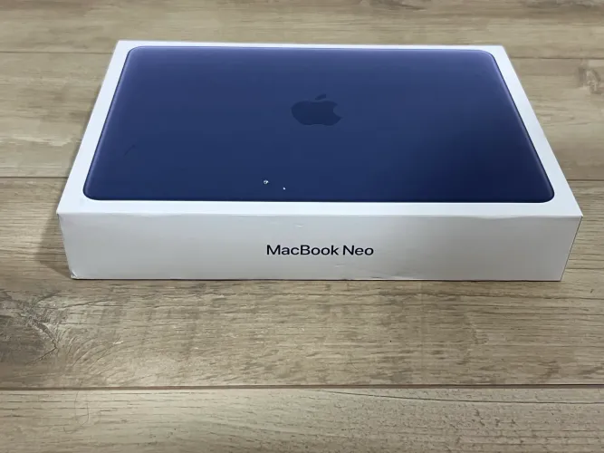 MacBook Neo de 13 polegadas: Chip A18 Pro, 512GB Touch ID- lacrado 