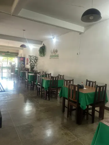 Restaurante no jardim Guanabara III
